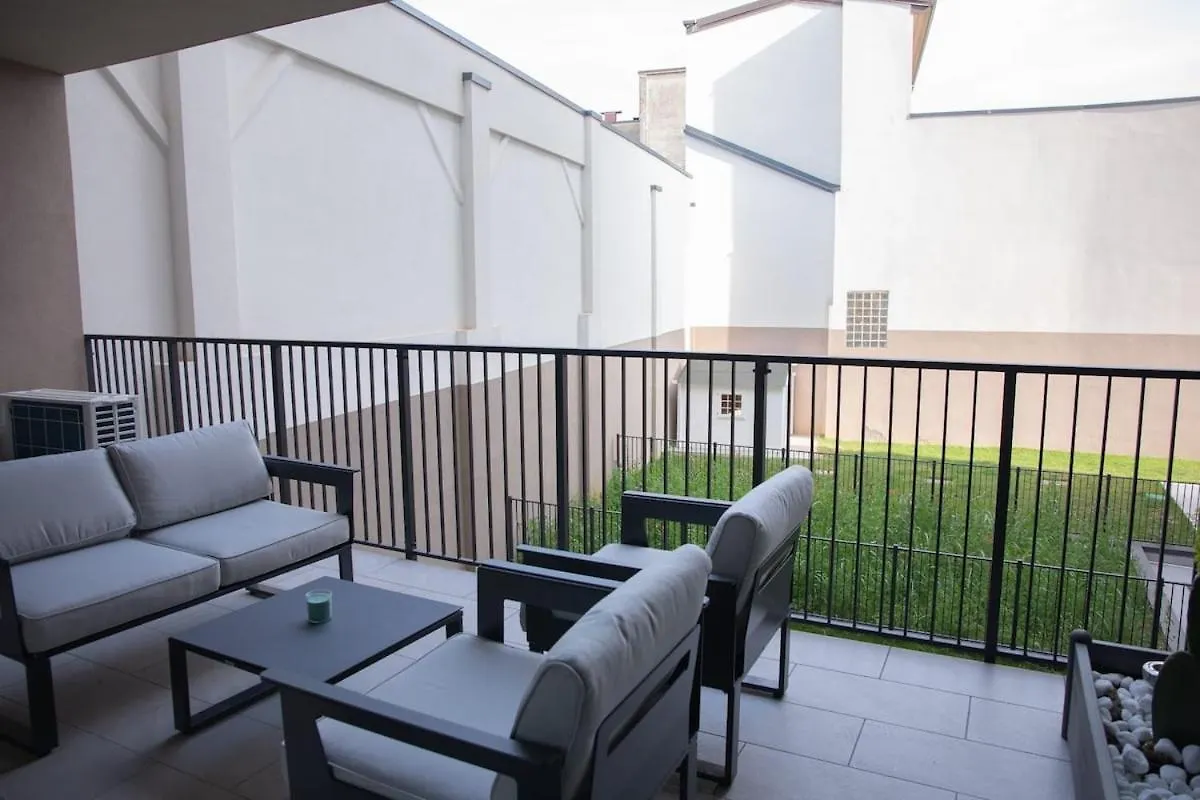 Certosa-Citylife-Sansiro With Terrace, Air Conditioner, Free Wi-Fi And Parking ミラノ