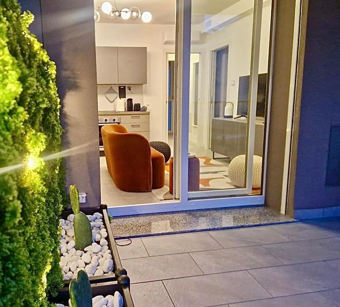 Certosa-Citylife-Sansiro With Terrace, Air Conditioner, Free Wi-Fi And Parking ミラノ イタリア