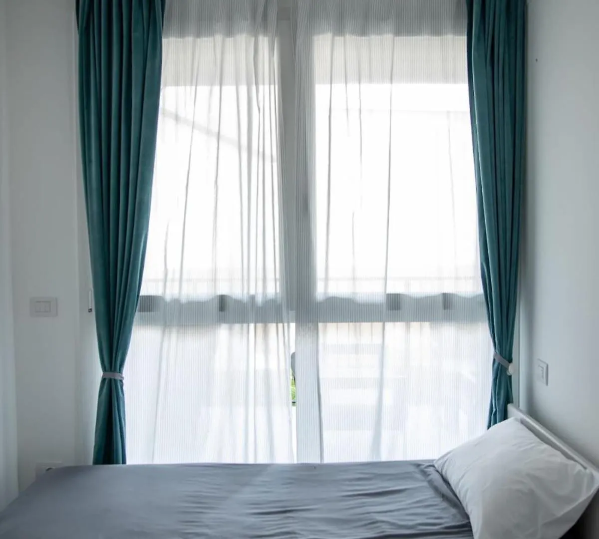 Apartment Bovisa Suite - Terrace, Air Conditioner And Free Wi-Fi